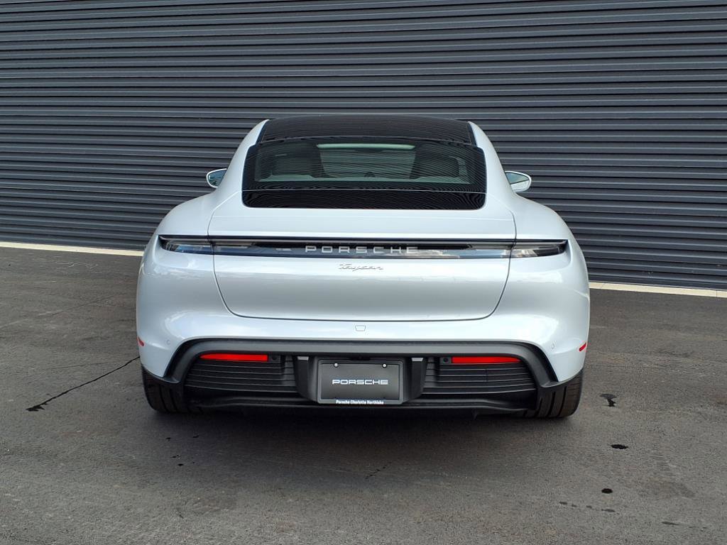 New 2025 Porsche Taycan image 27