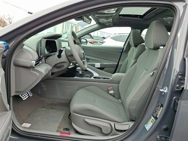 New 2026 Hyundai Elantra SEL Sport image 5