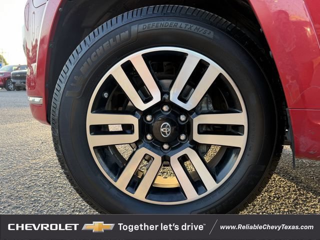 Used 2019 Toyota 4Runner Limited AWD/4WD image 10