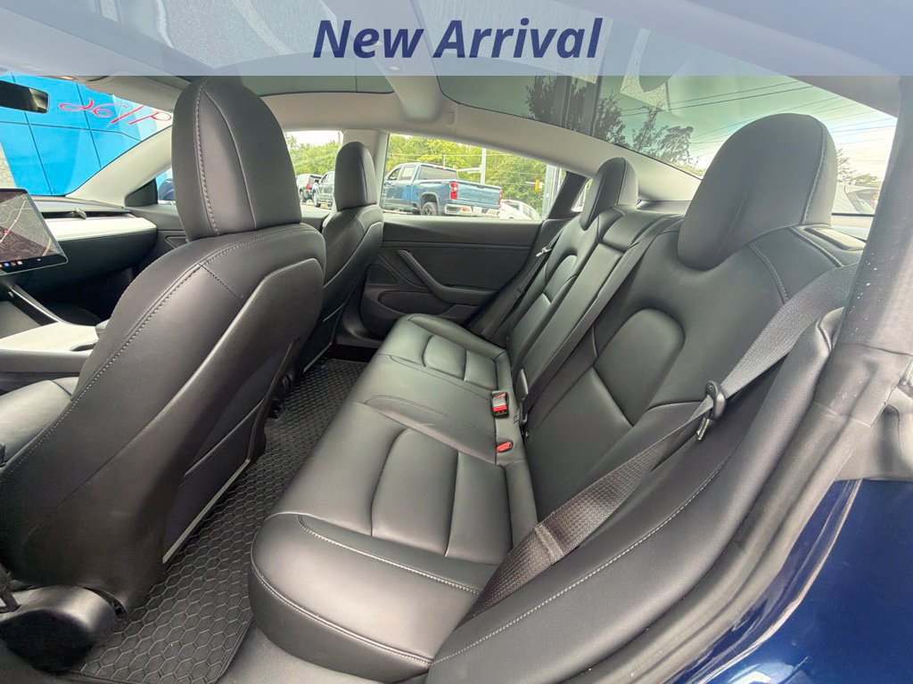 Used 2018 Tesla Model 3 Mid Range RWD image 6