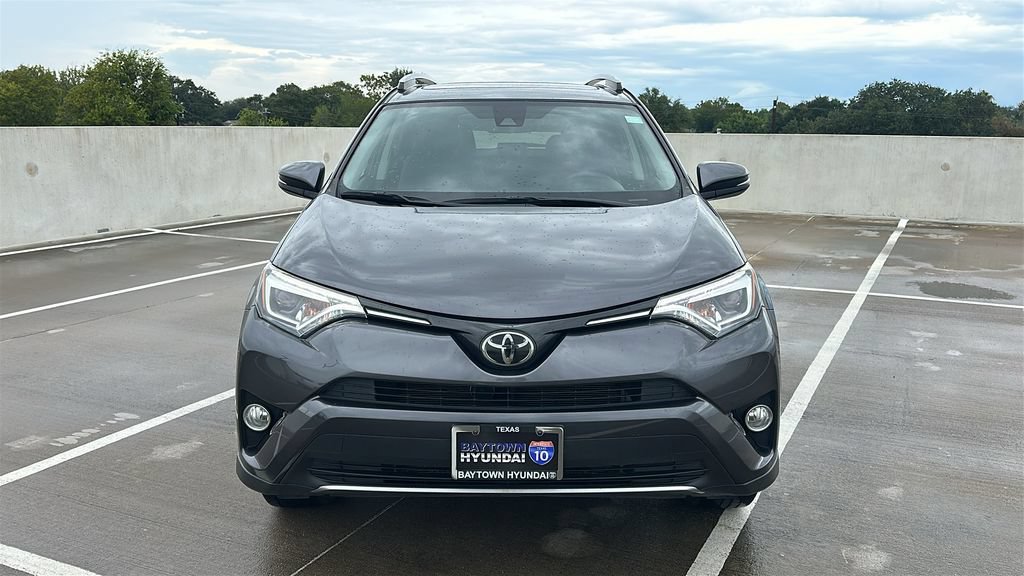 Used 2018 Toyota RAV4 Limited FWD image 8