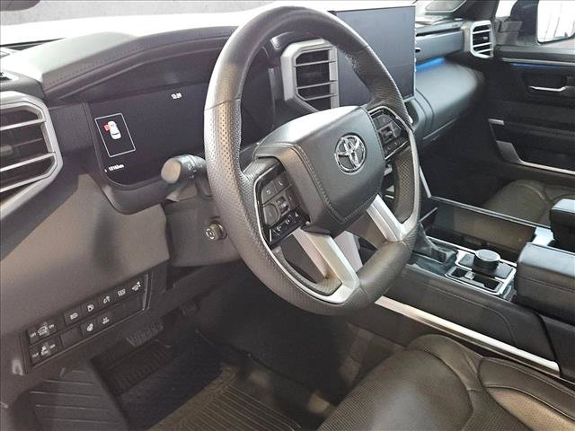 Used 2024 Toyota Sequoia Platinum AWD/4WD image 10
