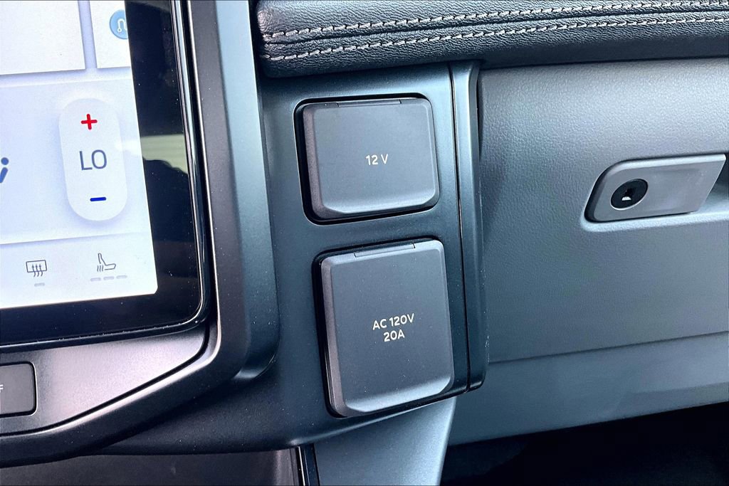 New 2025 Ford F150 Lightning Flash image 19