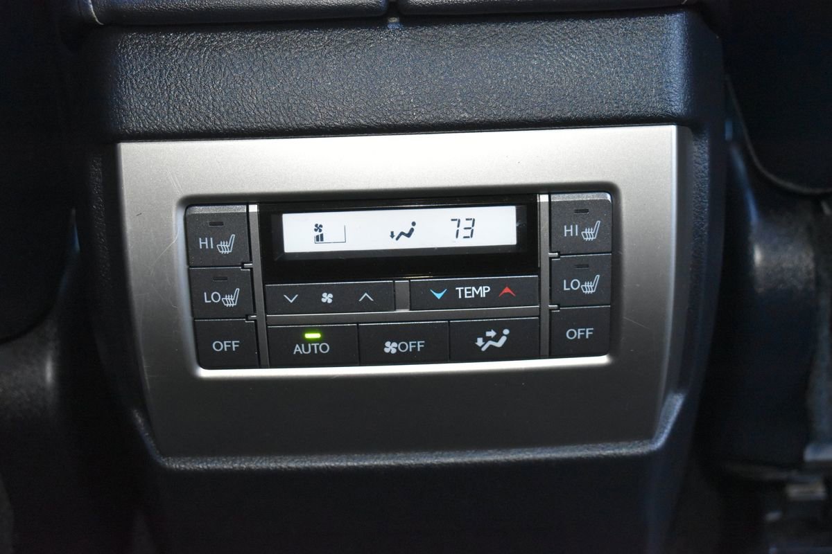 Used 2014 Lexus GX 460 w/ Premium Package image 41