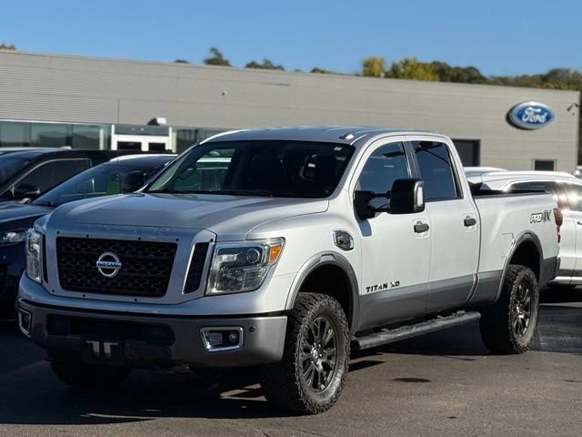 Used 2016 Nissan Titan PRO-4X image 33