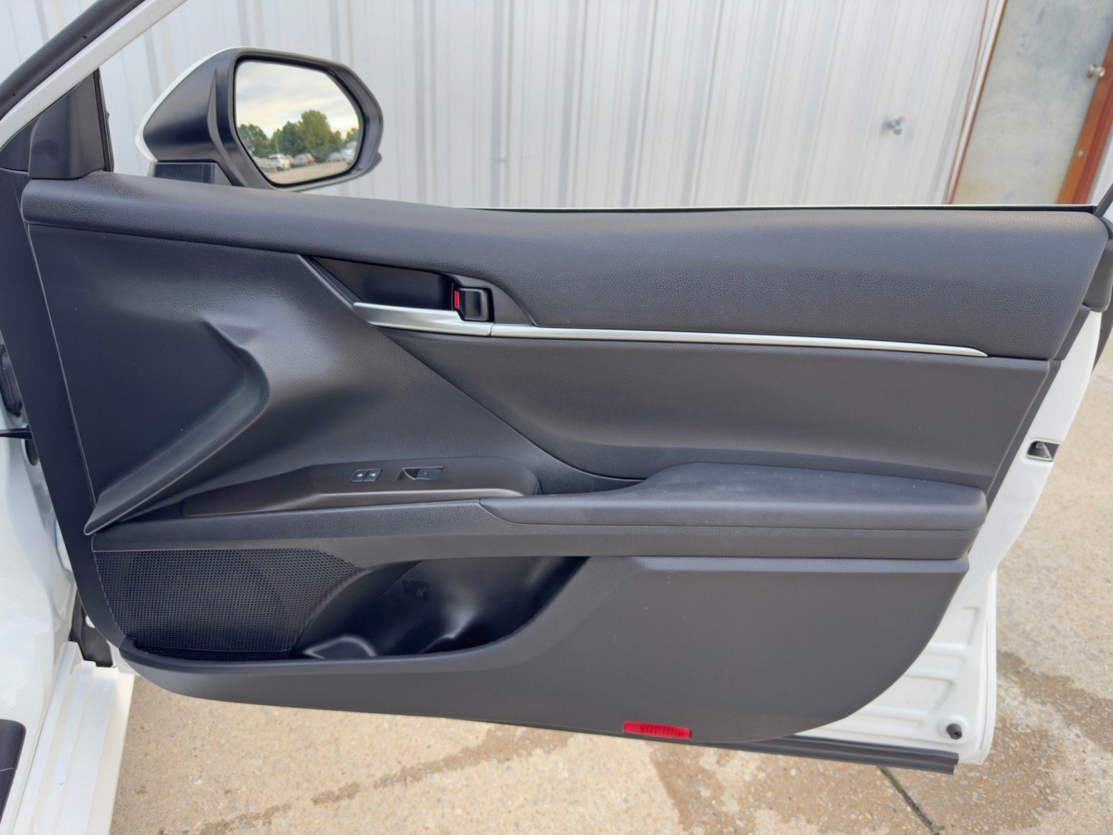 Used 2024 Toyota Camry LE image 38