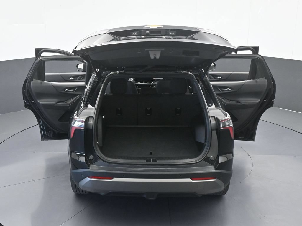 Used 2026 Chevrolet Equinox LT FWD image 67
