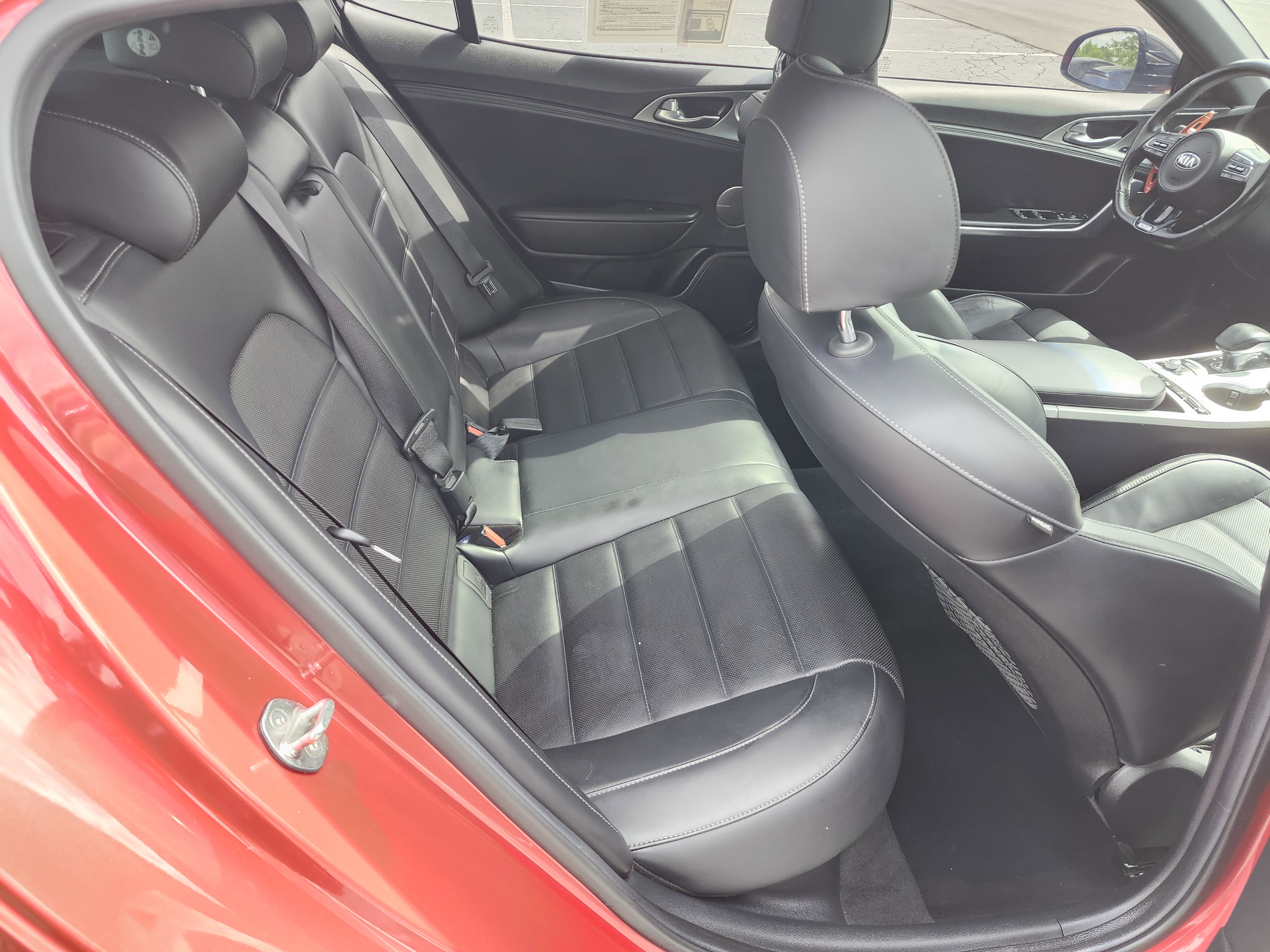 Used 2018 Kia Stinger GT2 AWD/4WD image 22