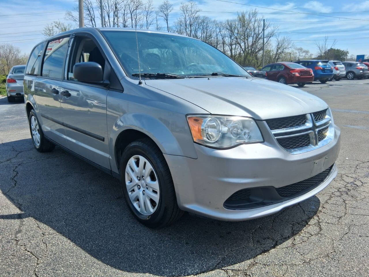 Used 2014 Dodge Grand Caravan American Value Package FWD image 3