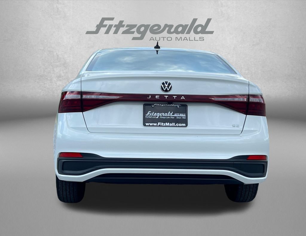 Used 2025 Volkswagen Jetta SE FWD image 7