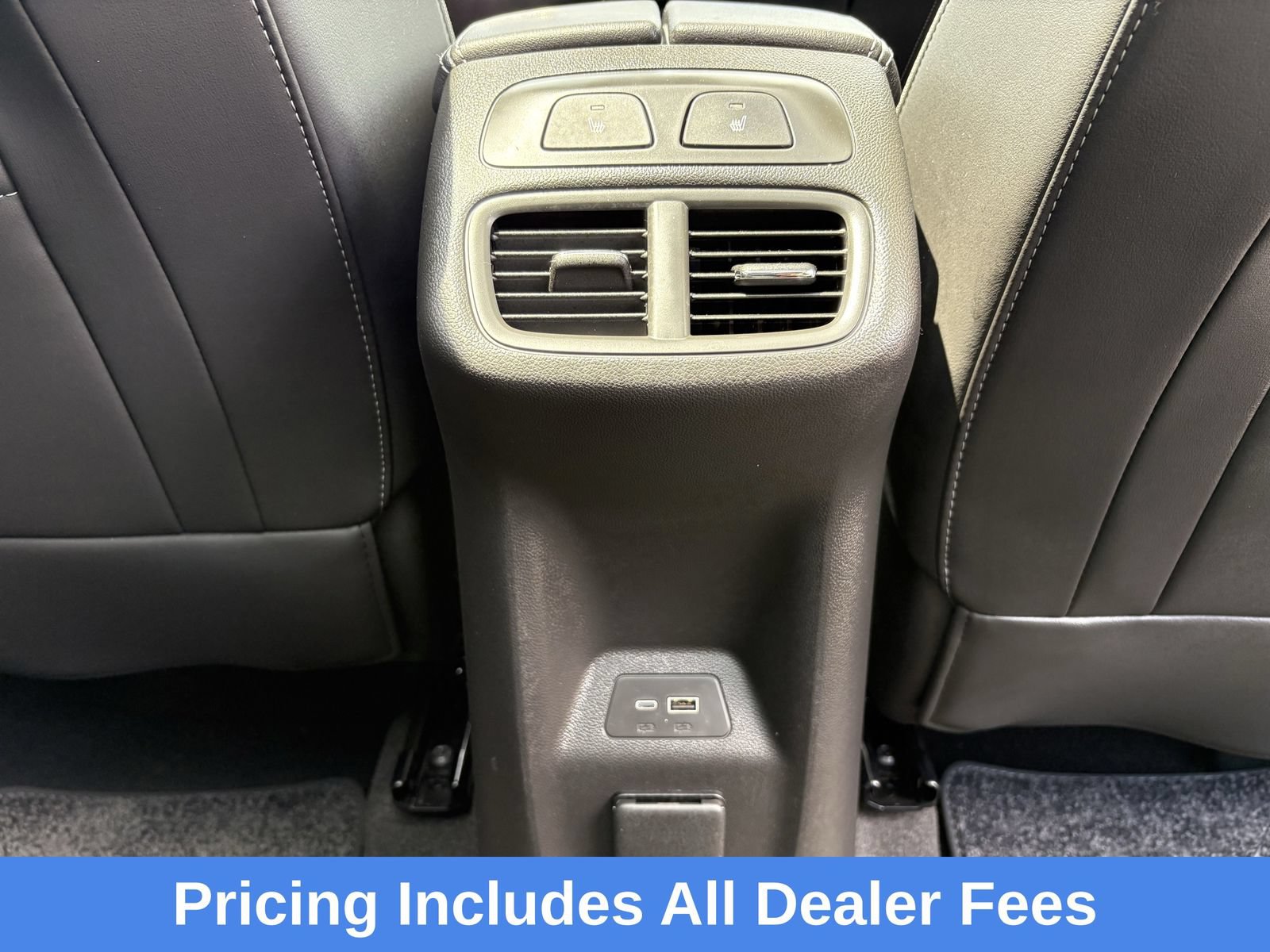 Used 2025 Buick Envision Avenir AWD/4WD image 32