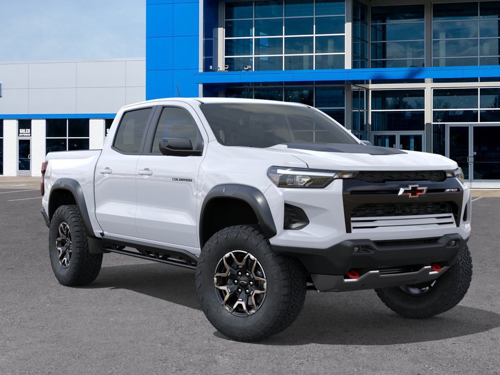 New 2026 Chevrolet Colorado ZR2 w/ Technology Package AWD/4WD image 8