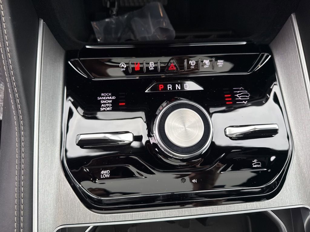 New 2026 Jeep Grand Wagoneer Upland image 16