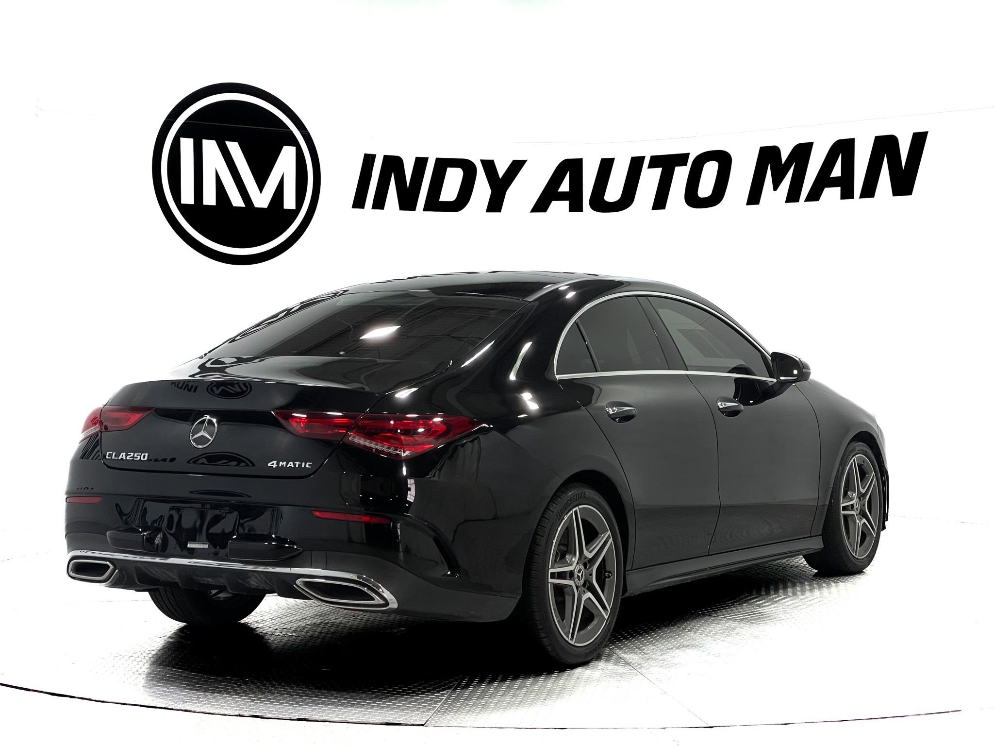Used 2022 Mercedes-Benz CLA 250 4MATIC image 4