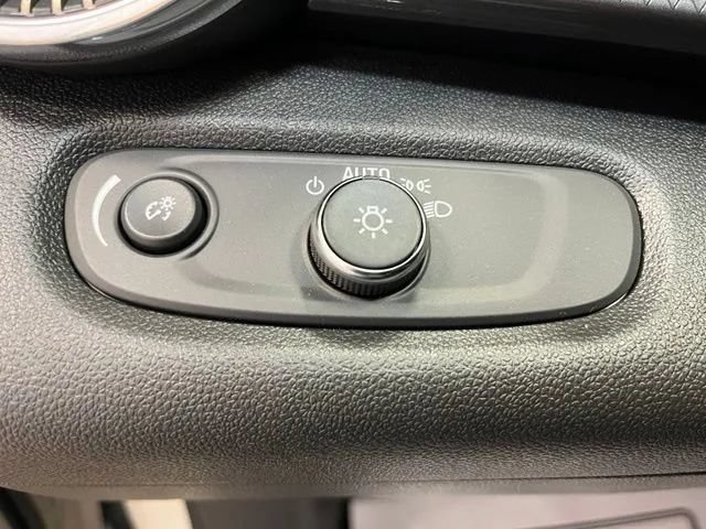 New 2026 Chevrolet Trax ACTIV w/ Driver Confidence Package FWD image 14