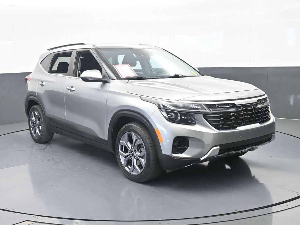 Used 2024 Kia Seltos S FWD image 3