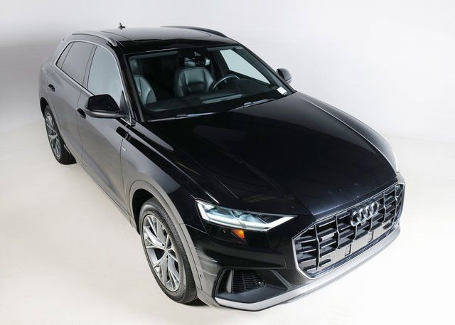 Certified 2021 Audi Q8 Premium Plus w/ Premium Plus Package image 4