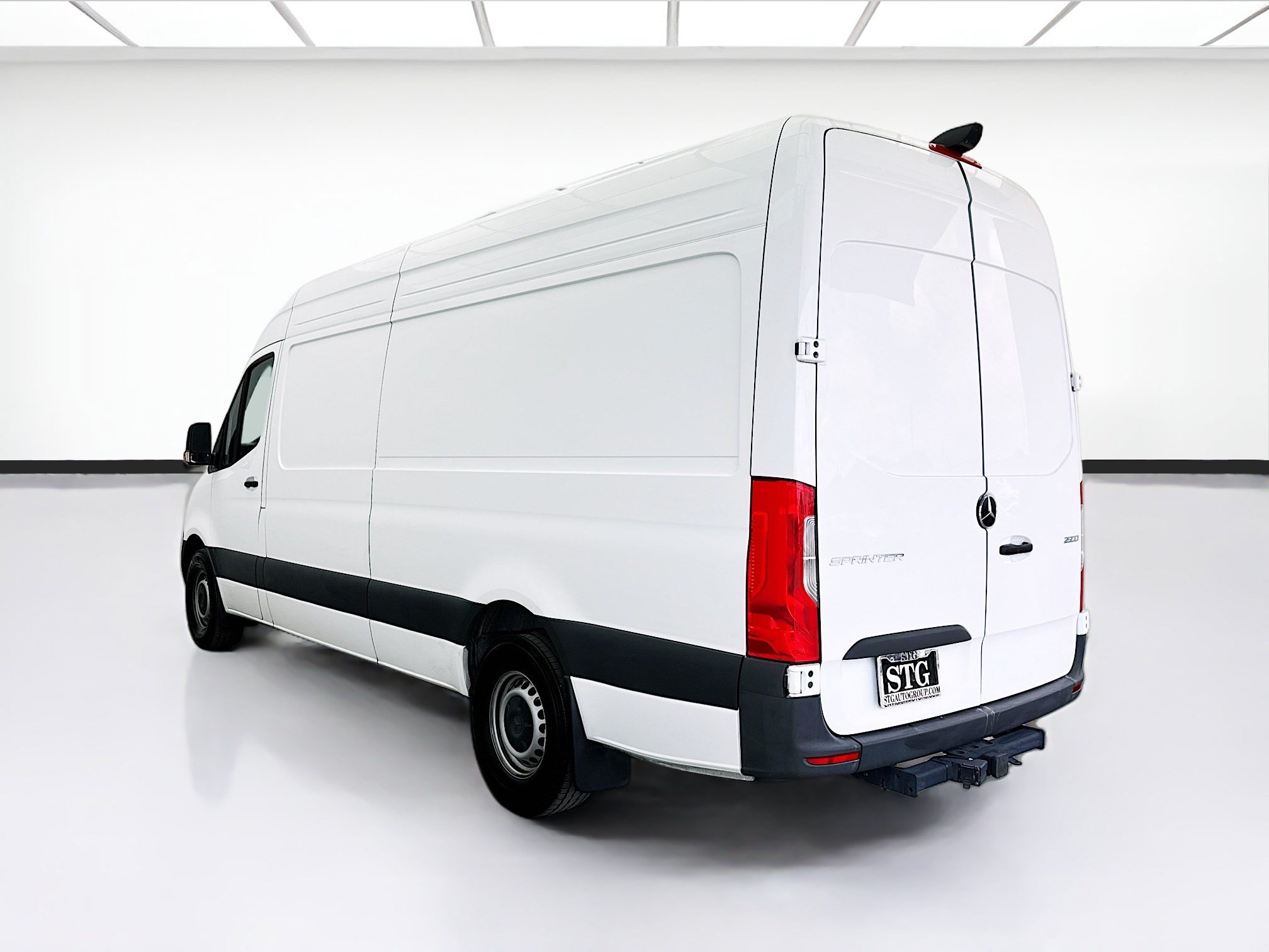 Used 2024 Mercedes-Benz Sprinter 2500 image 6
