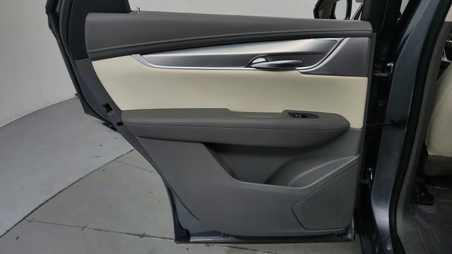 Used 2021 Cadillac XT5 Premium Luxury w/ LPO, Floor Liner Package image 17