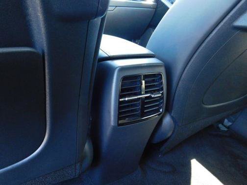 Used 2023 Kia Niro Wind FWD image 14