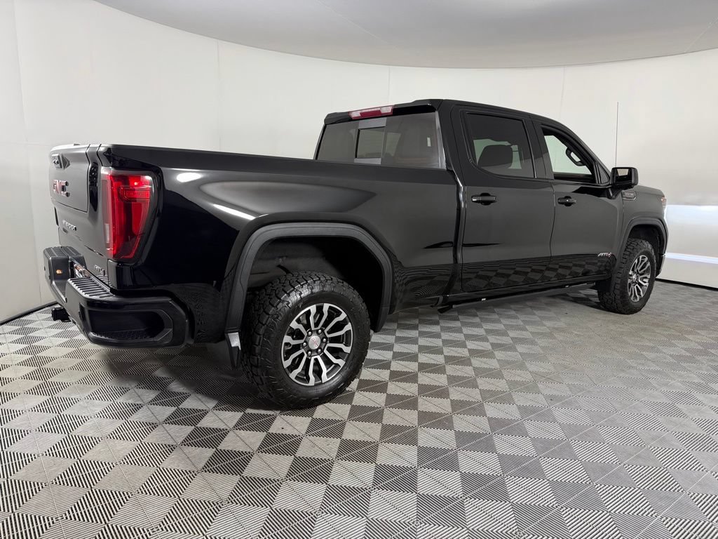 Used 2023 GMC Sierra 1500 AT4 w/ AT4 Preferred Package AWD/4WD image 5