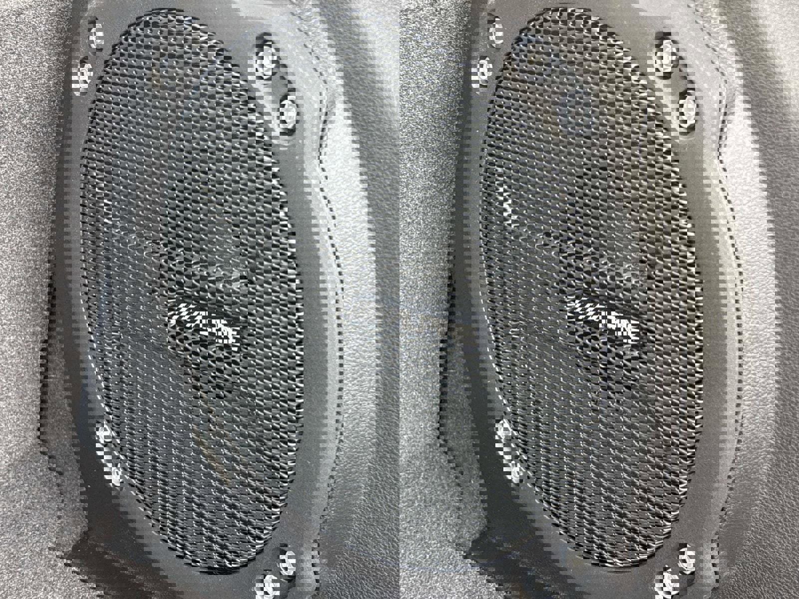 New 2026 Jeep Wrangler Unlimited Sahara w/ Safety Group image 4