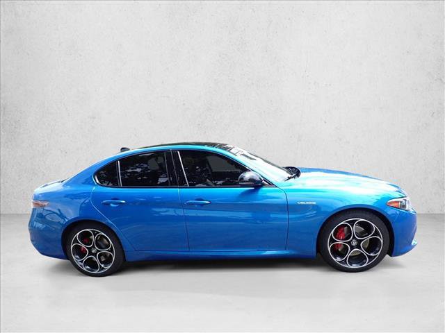 Used 2024 Alfa Romeo Giulia Veloce AWD/4WD image 5