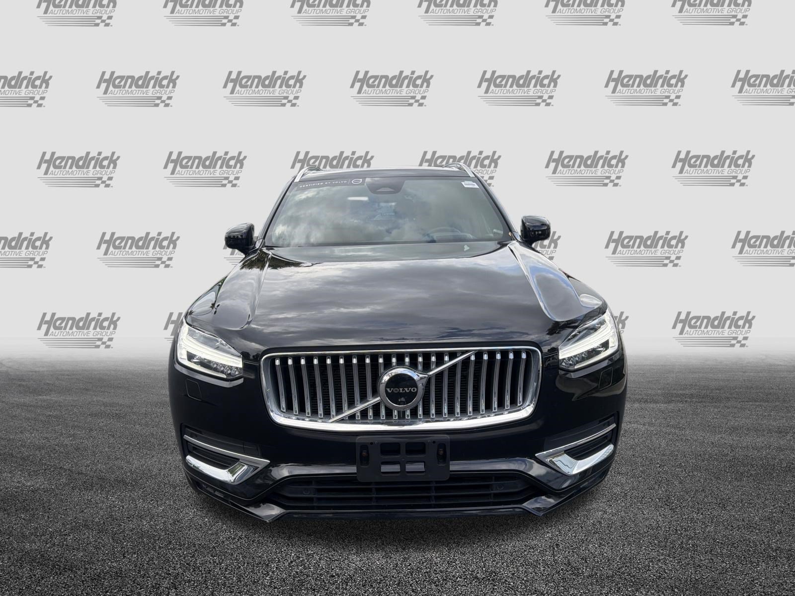 Certified 2023 Volvo XC90 B6 Ultimate w/ Lounge Package AWD/4WD image 3