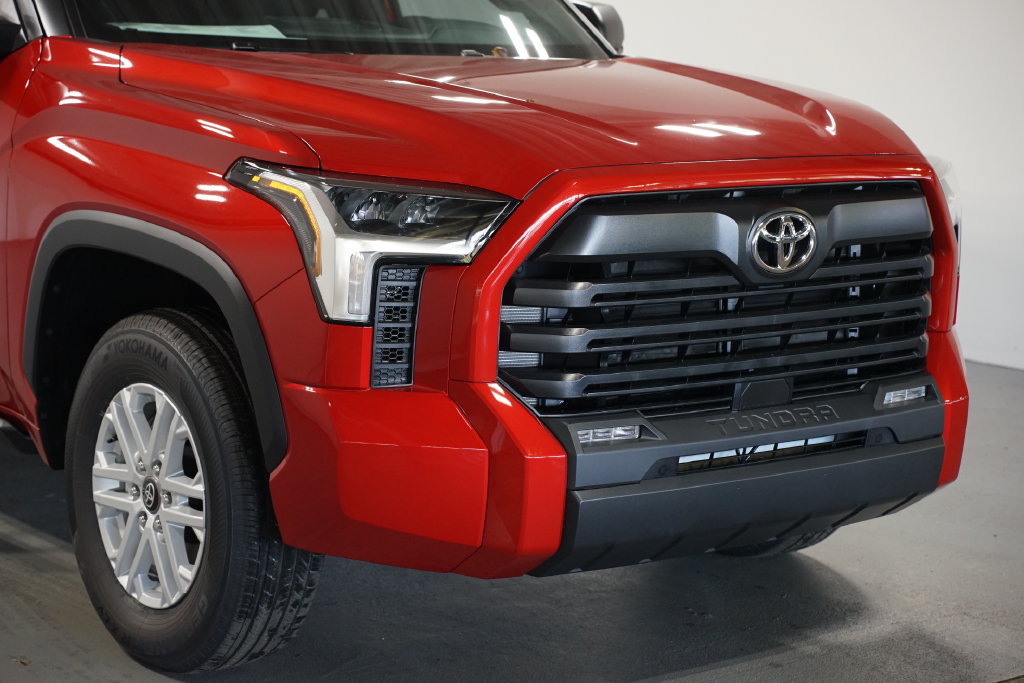 New 2026 Toyota Tundra SR5 RWD image 4