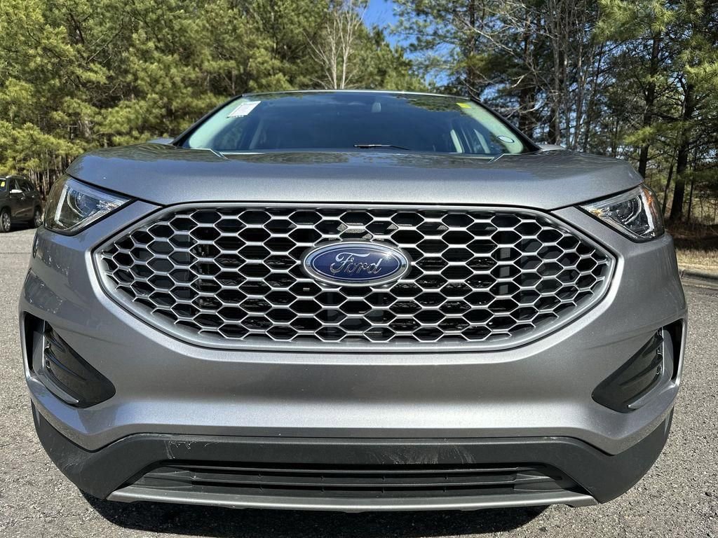 Used 2024 Ford Edge SEL AWD/4WD image 26
