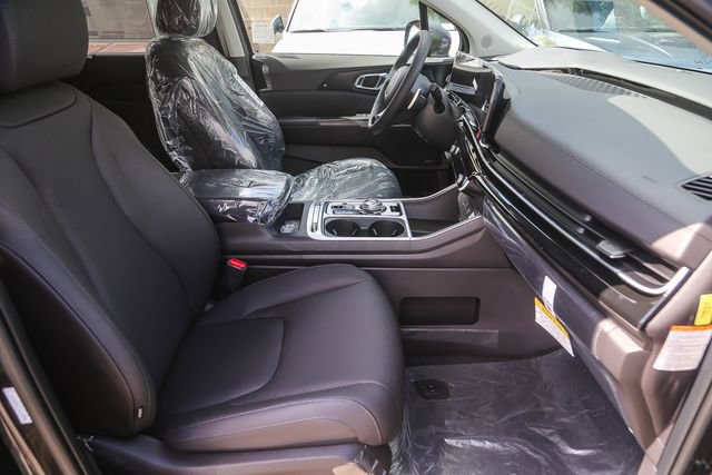 New 2026 Kia Carnival SX Prestige image 9