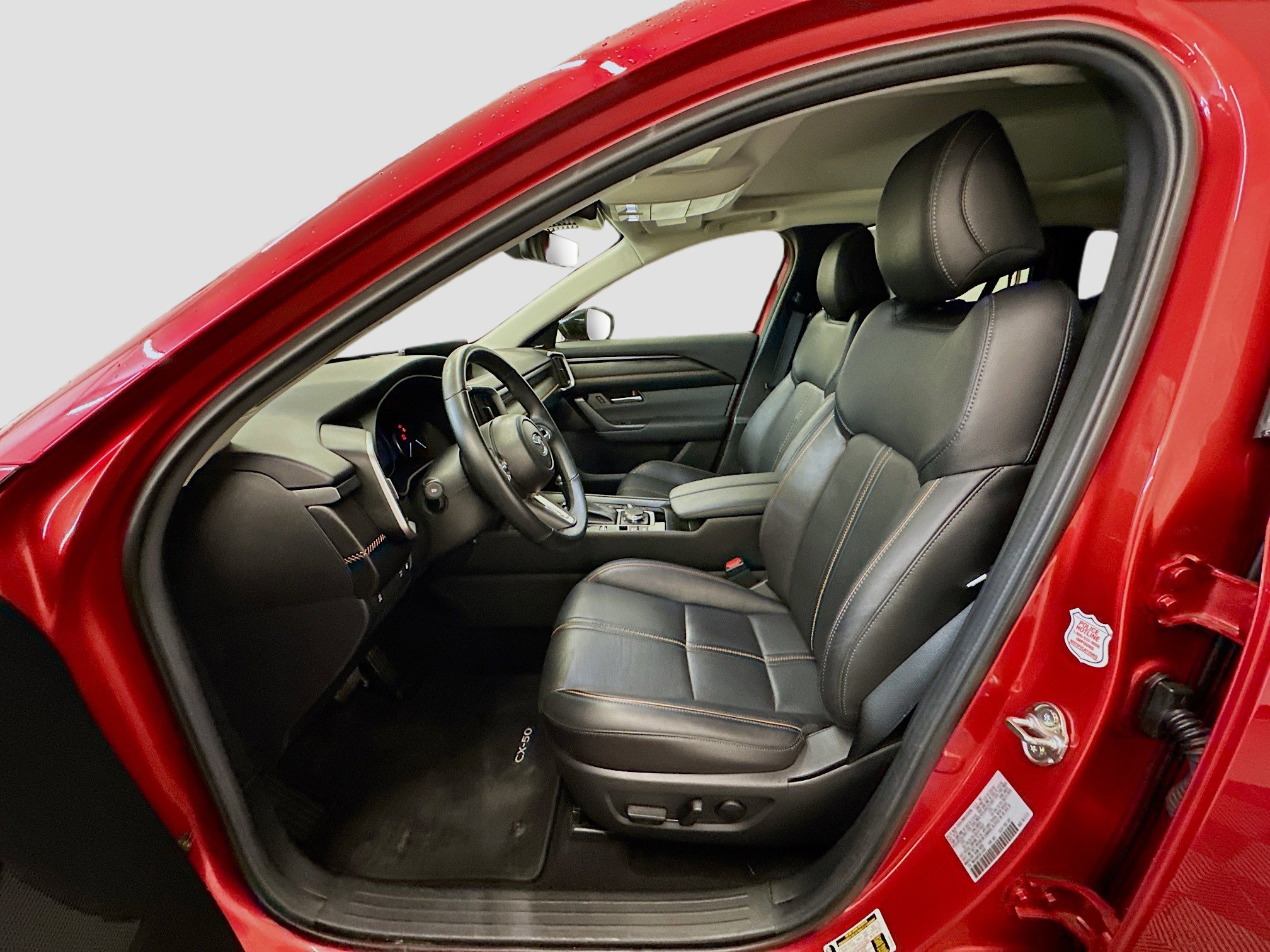 Used 2025 MAZDA CX-50 AWD 2.5 Hybrid w/ Premium Pkg image 13