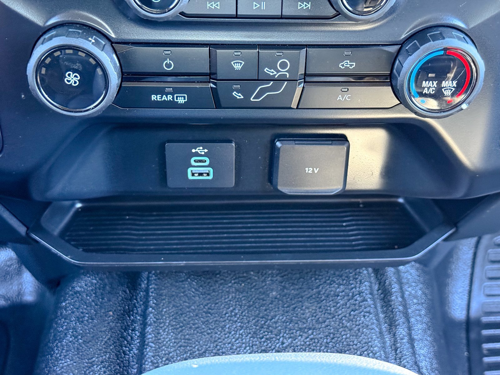 Certified 2024 Ford F250 XL w/ XL Driver Assist Package image 31