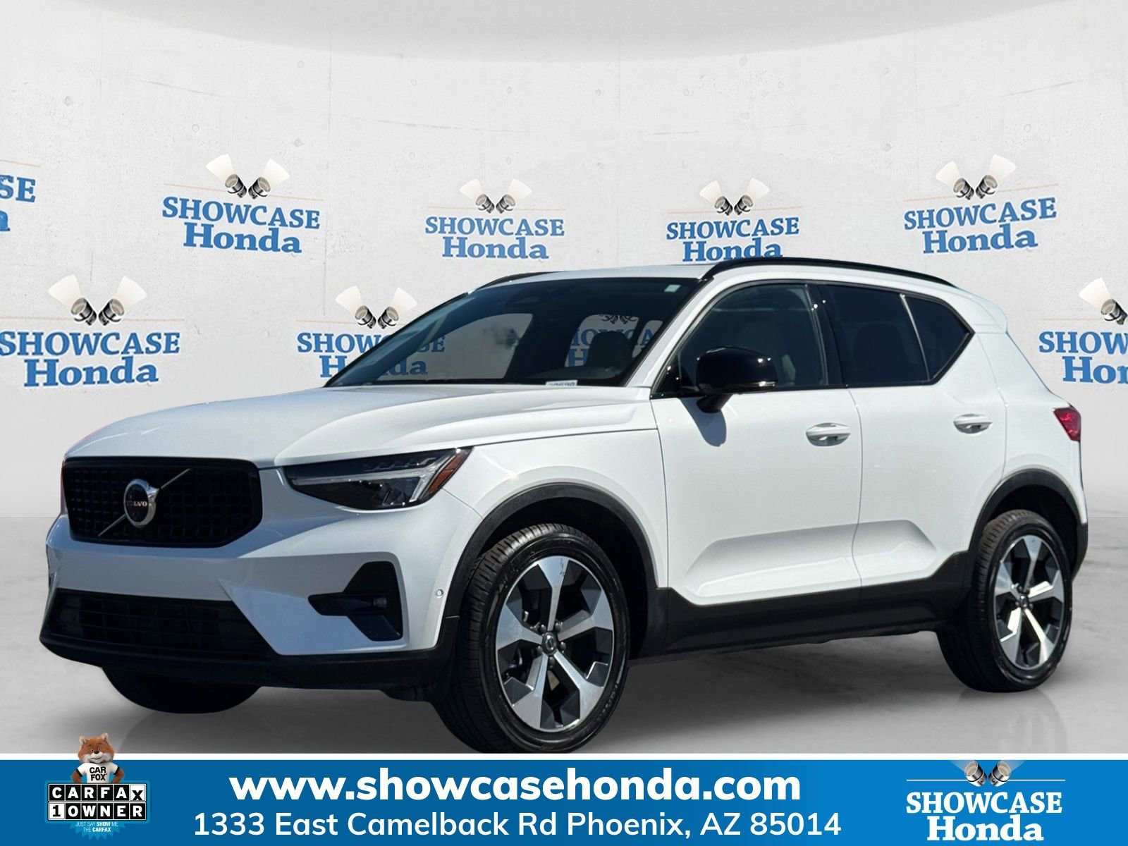 Used 2023 Volvo XC40 B4 Ultimate