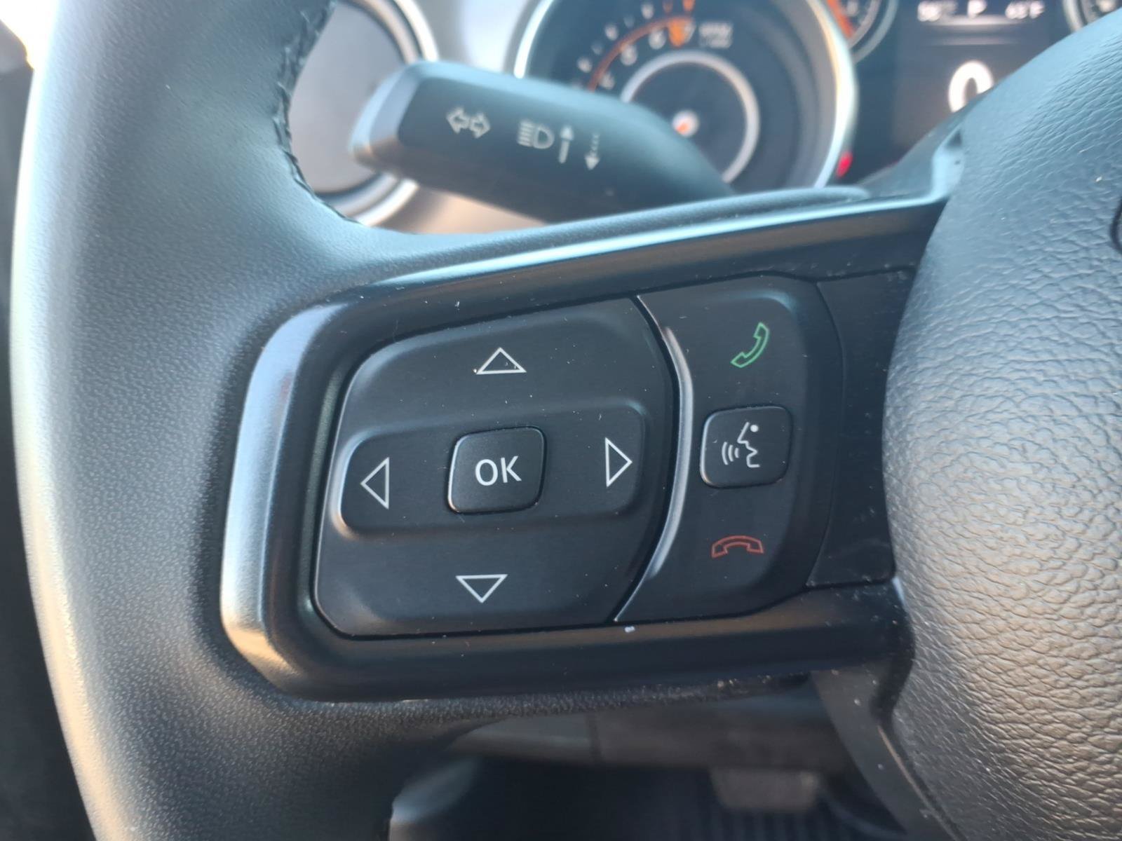 Used 2023 Jeep Gladiator Sport AWD/4WD image 24