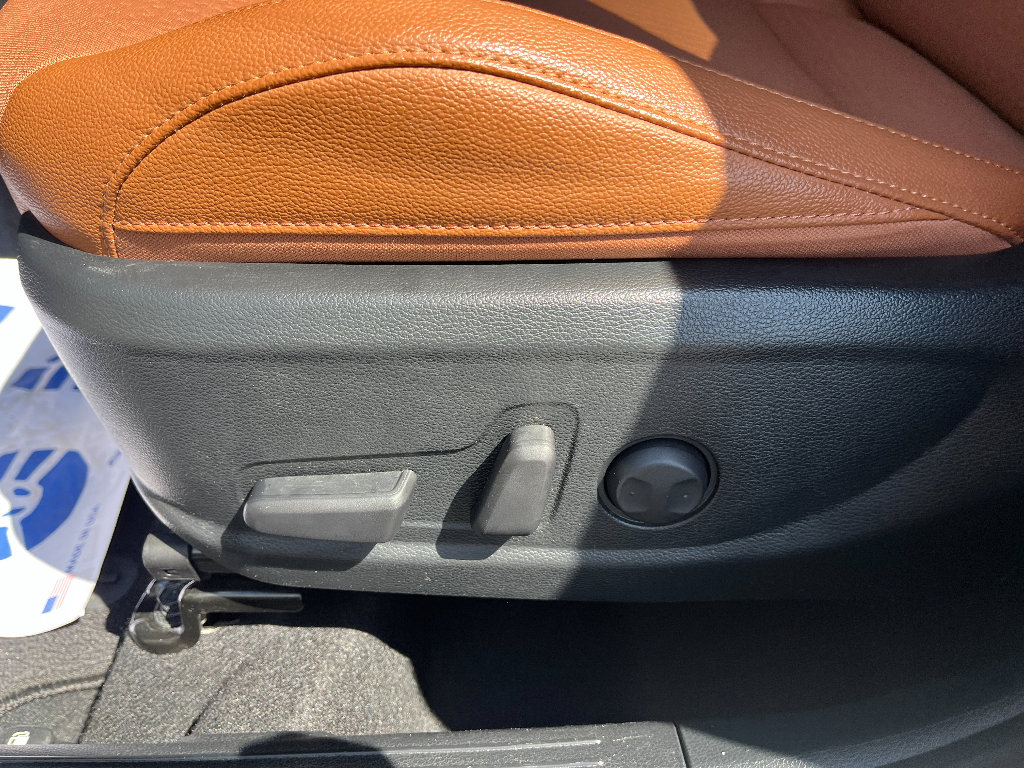 Used 2025 Kia Soul EX image 32