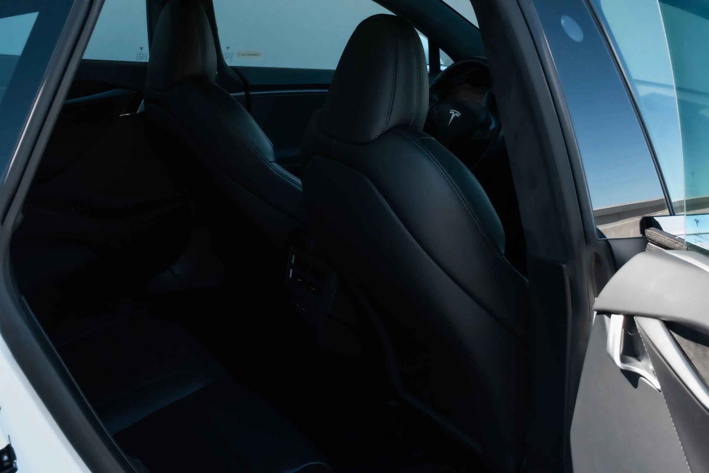 Used 2021 Tesla Model S Long Range Plus image 20
