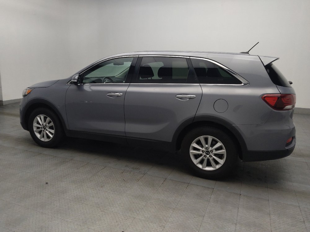 Used 2020 Kia Sorento LX image 3