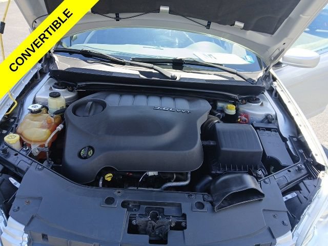 Used 2012 Chrysler 200 S FWD image 29