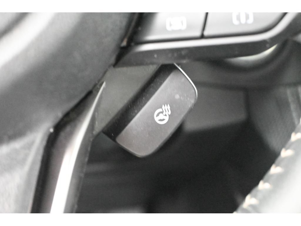 Used 2023 Subaru Forester Limited AWD/4WD image 40
