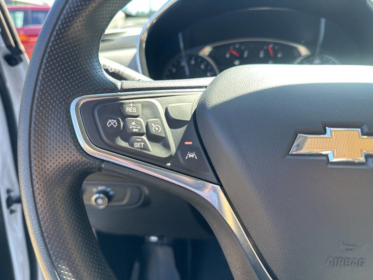 Used 2023 Chevrolet Equinox LS w/ LS Convenience Package image 29