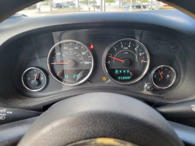 Used 2017 Jeep Wrangler Sport image 18