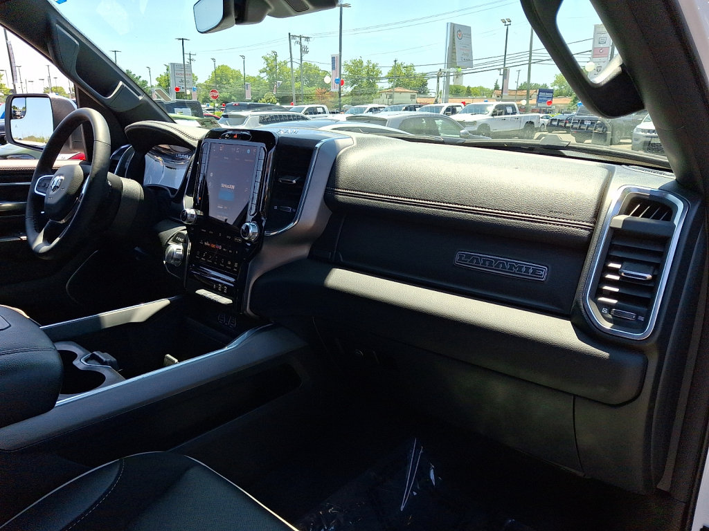 Certified 2026 RAM 1500 Laramie AWD/4WD image 11
