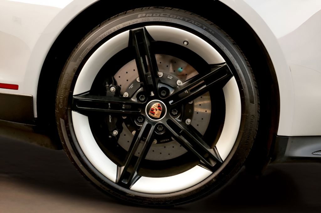 Used 2021 Porsche Taycan Turbo S AWD/4WD image 41