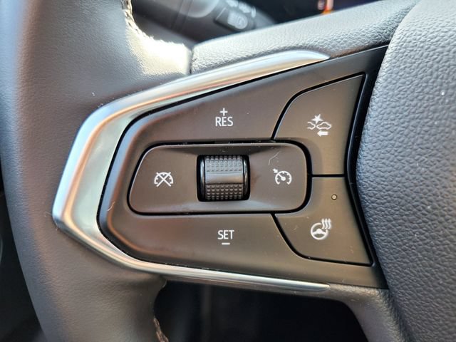 Certified 2024 Chevrolet TrailBlazer LT w/ LT Cold Weather Package FWD image 22