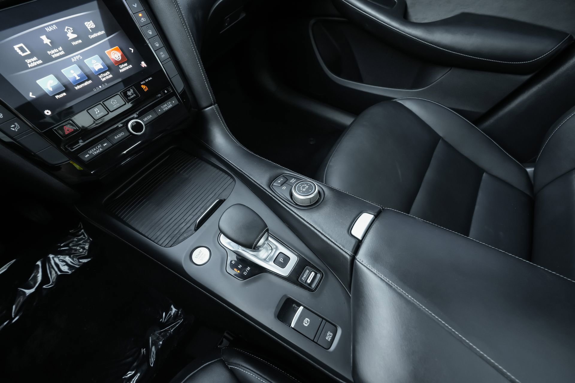 Used 2019 INFINITI QX50 Luxe w/ Navigation Package image 10