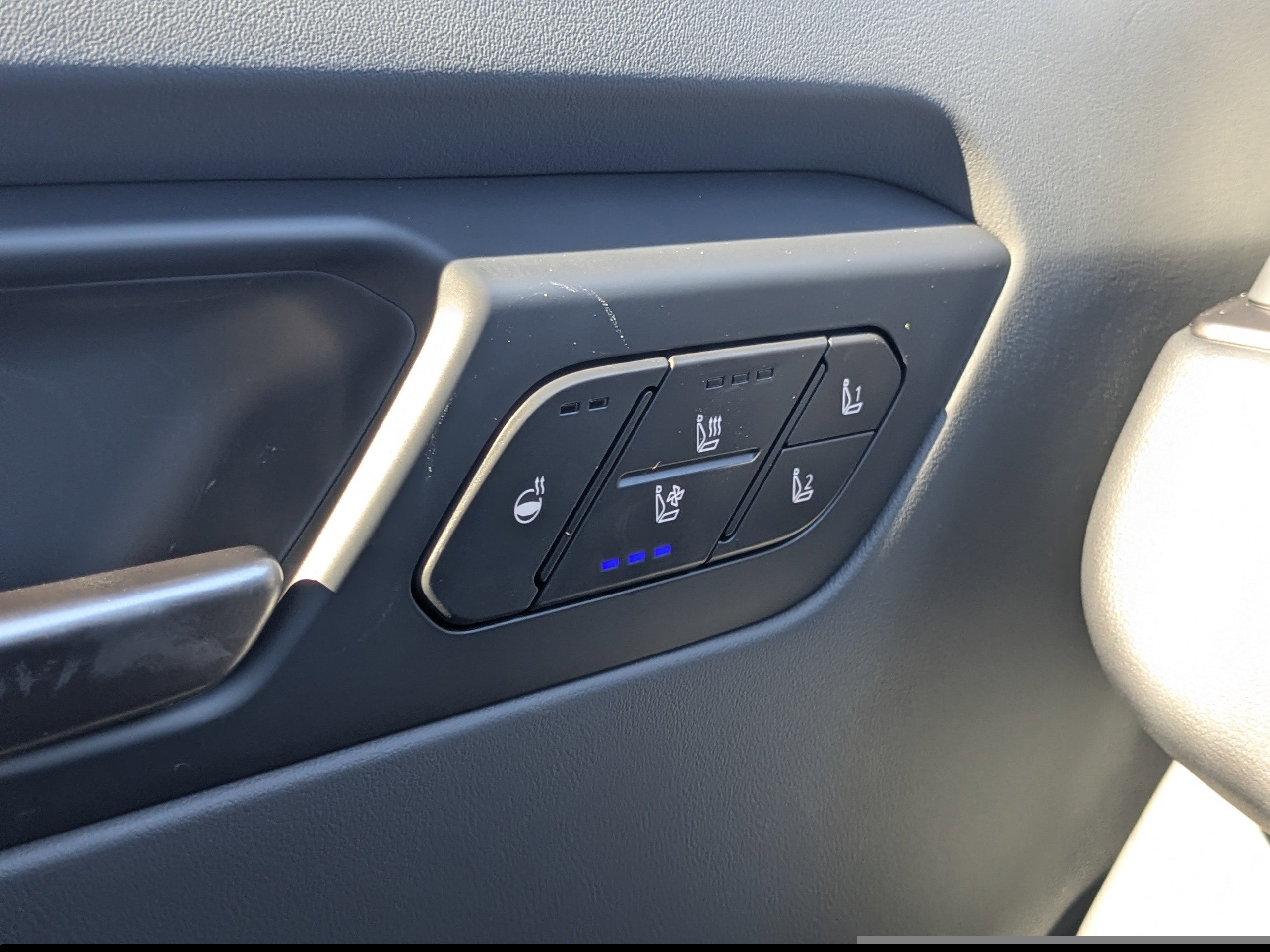 New 2026 Kia EV9 Wind AWD/4WD image 30