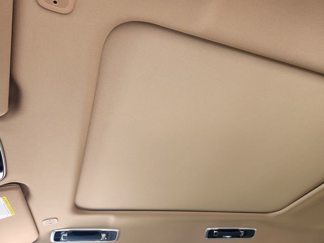 New 2026 Land Rover Range Rover SE image 18