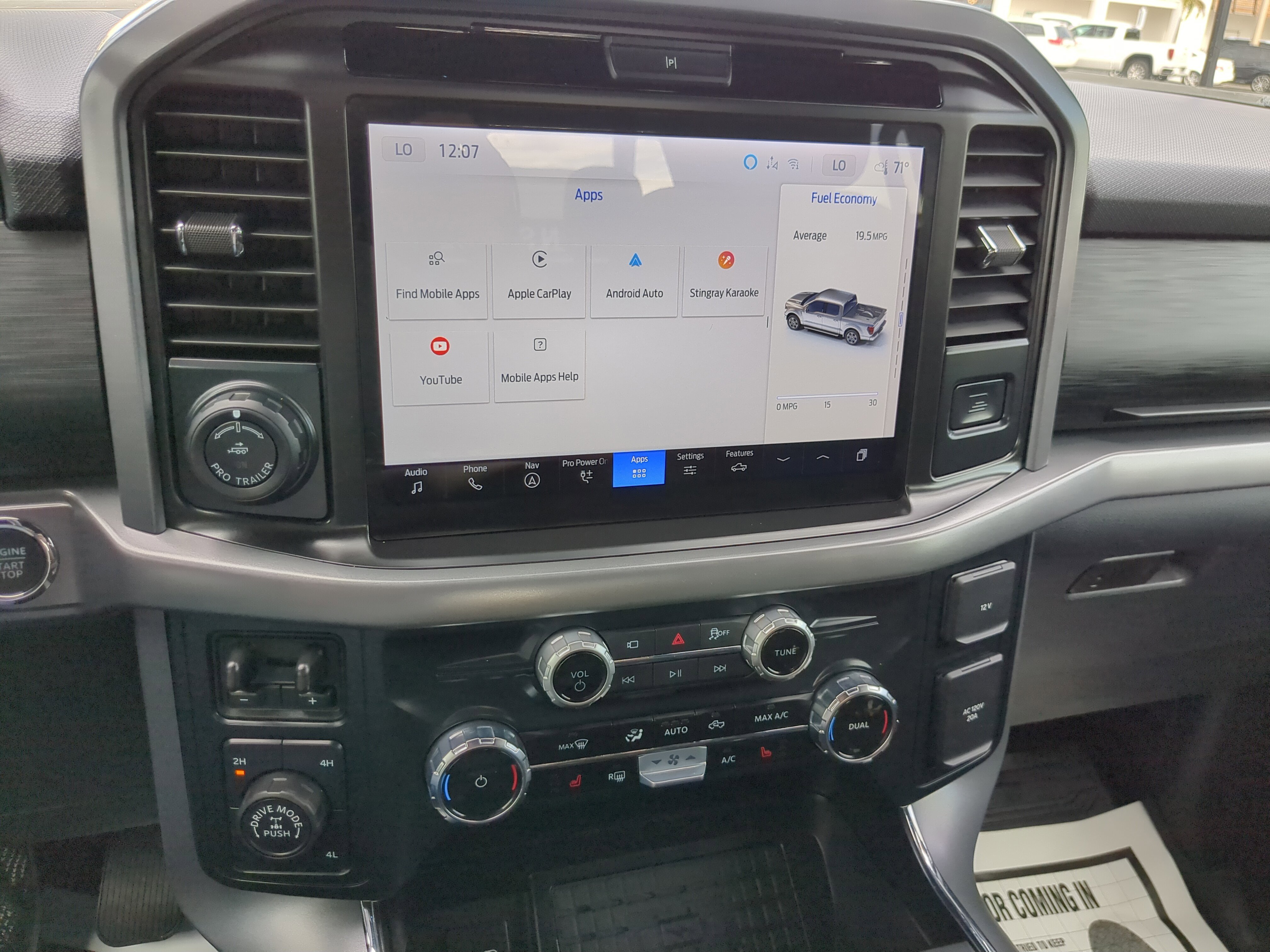 Used 2025 Ford F150 XLT w/ Equipment Group 302A MID image 25