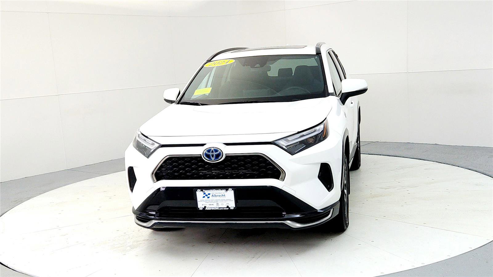 Certified 2024 Toyota RAV4 SE image 8